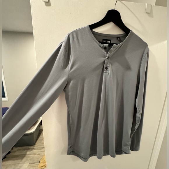 Men’s Henley - Picture 3 of 3